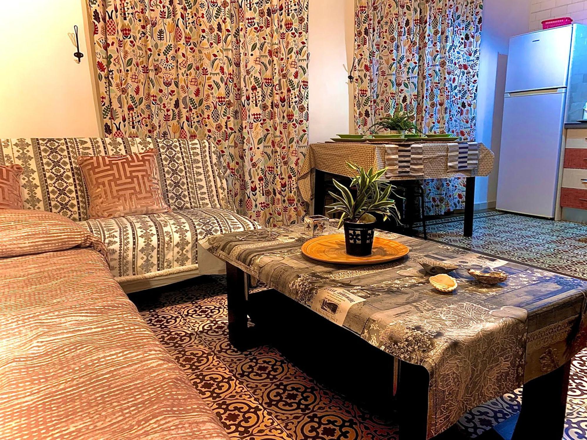 Apartment Violeta With Cozy Balcony